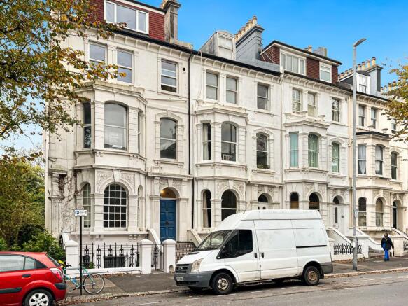 2-bed flat on Tisbury Road | Hove, £300,000