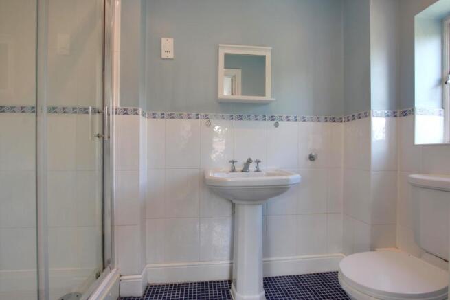 ENSUITE - BEDROOM ONE