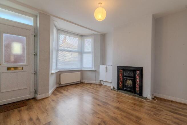 3 bed Terraced for sale Image 2
