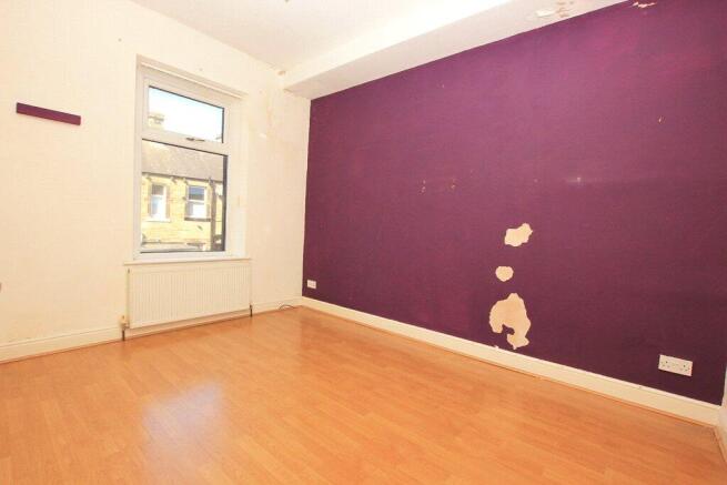 3 bed Terraced for sale Image 6