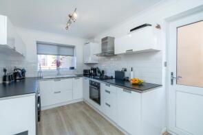 63, Fraser Close, Peterborough PE6 8QL