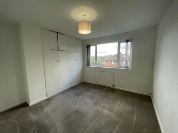 3 bed House to rent Image 7