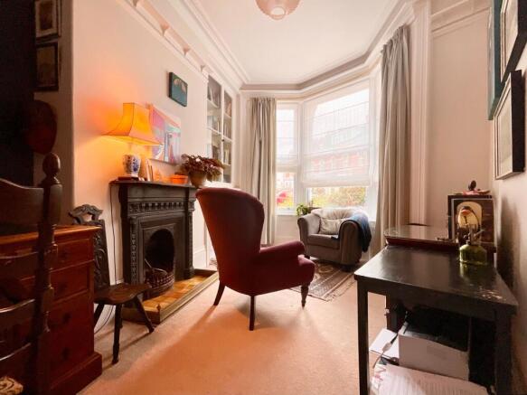 5 bed Terraced for sale Image 6