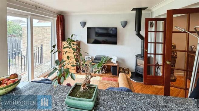 4 bed Detached for sale Image 6