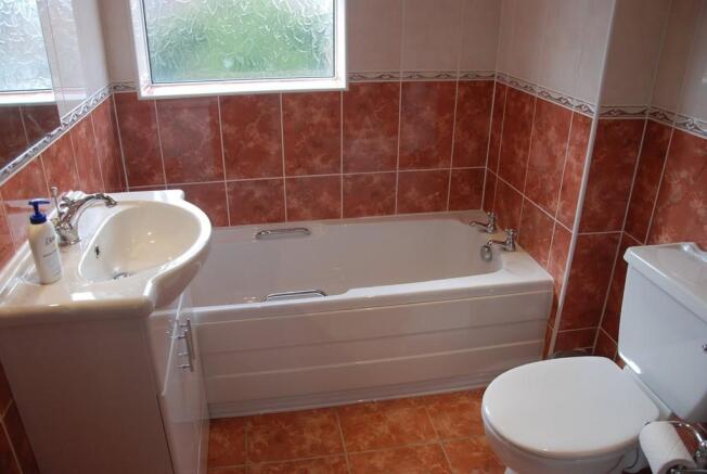 Photo 10