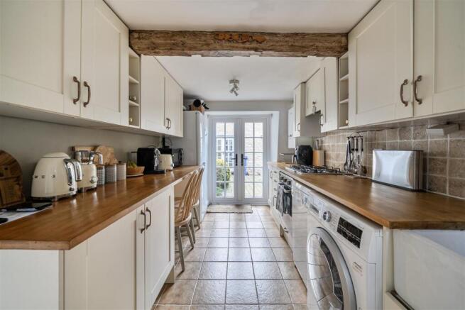 7 St. Michaels Court, Ashton