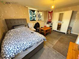 24, Newbury House, Partridge Way, Wood Green, London N22 8DX