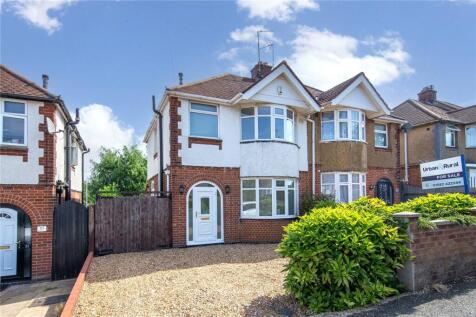 Somerset Avenue, Luton, Bedfordshire, LU2