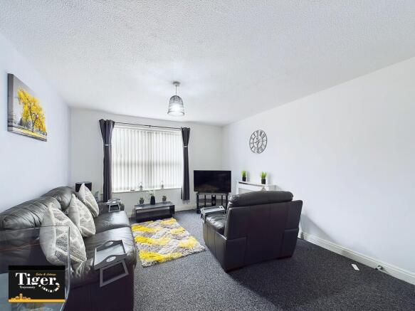 CAM02176G0-PR0488...