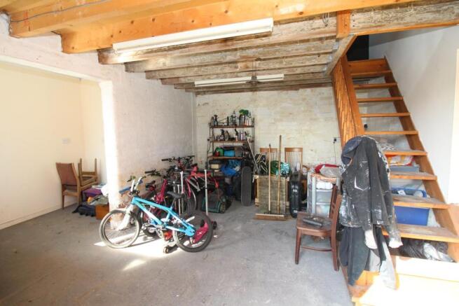 Photo 20