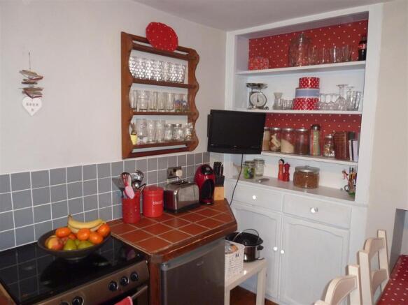 Photo 9
