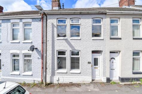 Laura Street, Barry