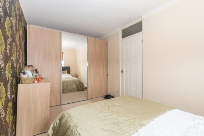 Master Bedroom - ...