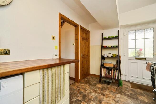 2 bed Maisonette for sale Image 11