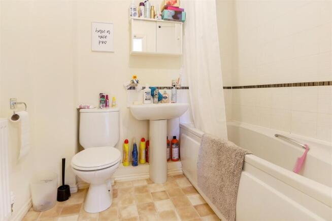 Bathroom.jpg