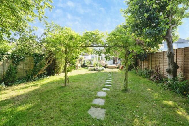Links Avenue, Bognor Regis photo 4