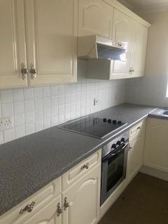 kitchen at 4 newlands.jpg