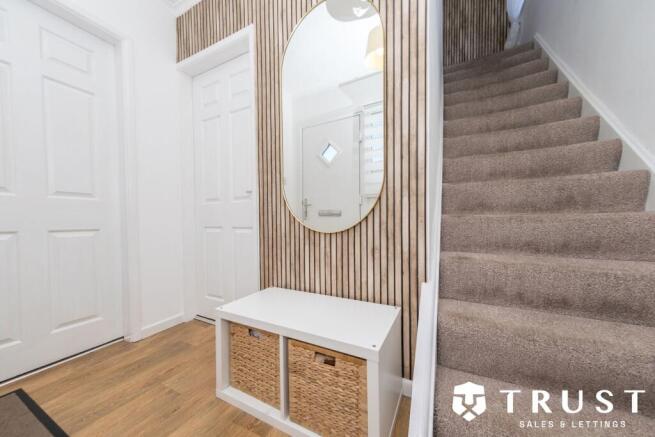 3 bed Semi-Detached for sale Image 11
