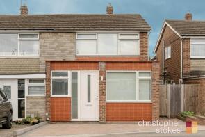 32, Oakdene, Waltham Cross EN8 9JA