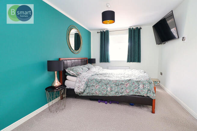 3 bed Detached for sale Image 8