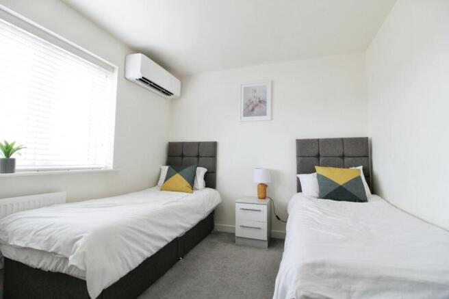 2 bed Semi-Detached to rent Image 7