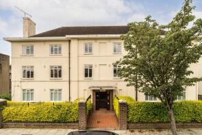 61, Westville Road, London W12 9BB