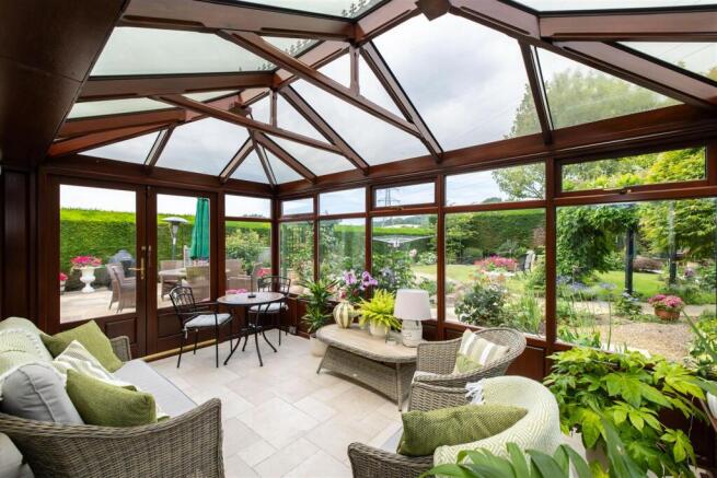 2 bed Detached Bungalow for sale Image 10