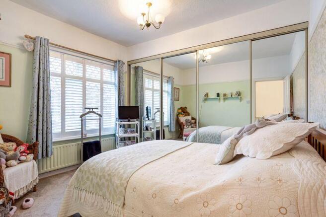 BEDROOM 2 FRONT