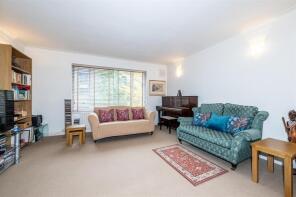 Flat 30, Vincent Court, Seymour Place, London W1H 2ND