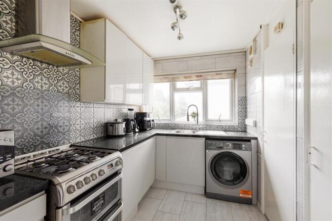 Claremont Road, E7