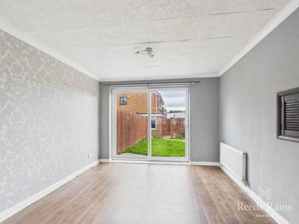 3 bed Semi-Detached for sale Image 4
