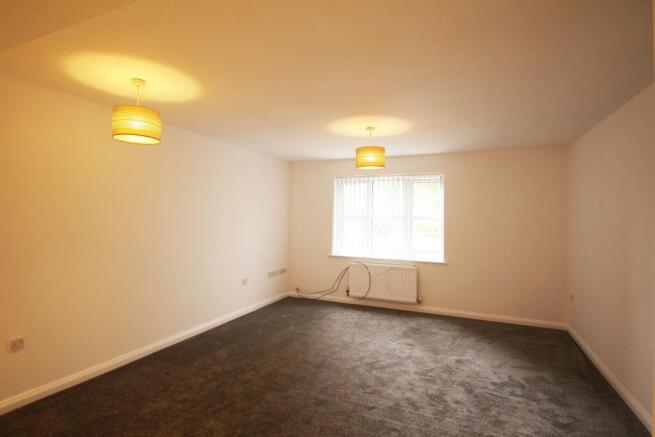 2 bed Apartment to rent Image 5
