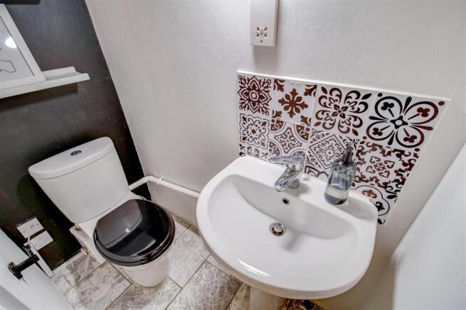 3 bed House for sale Image 7