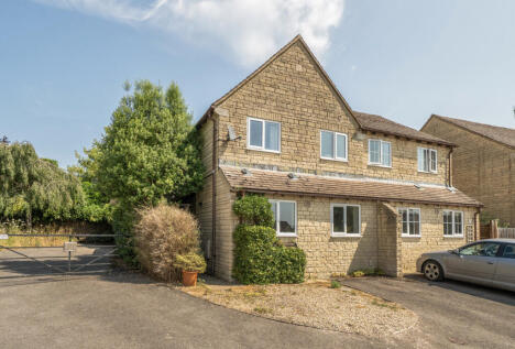 Stonecote Ridge, Bussage, Stroud, Gloucestershire, GL6