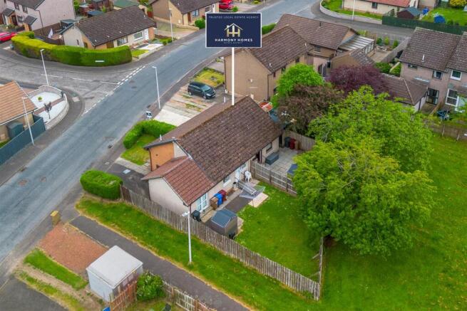 17 PEBBLES DRIVE DUNDEE DD4 0TF 030626 EDIT (6 of 