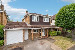 6, Denham Walk, Chalfont St. Peter, Chalfont St Peter SL9 0EN
