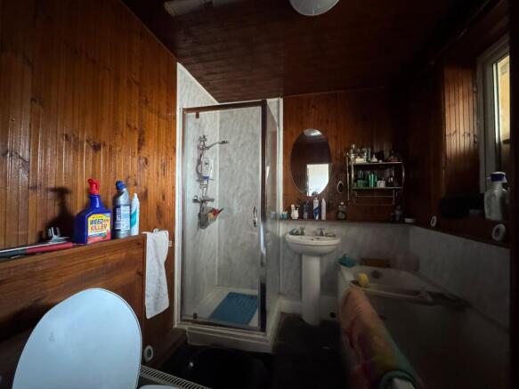 3 bed Terraced for sale Image 6