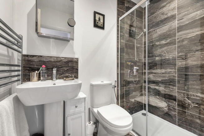 Ensuite