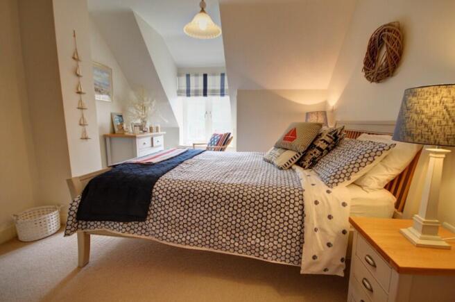 2 bed Cottage for sale Image 10