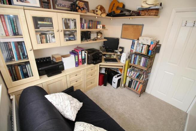 Photo 12