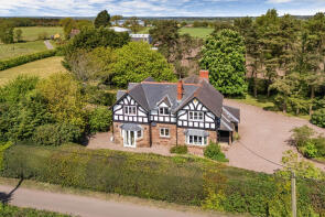 Hinstock Hall Lodge, From A41 Junction Hinstock To Hungry Hatton, Hatton Road, Market Drayton TF9 2TY