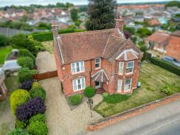 82, Norwich Road, North Walsham NR28 0DX