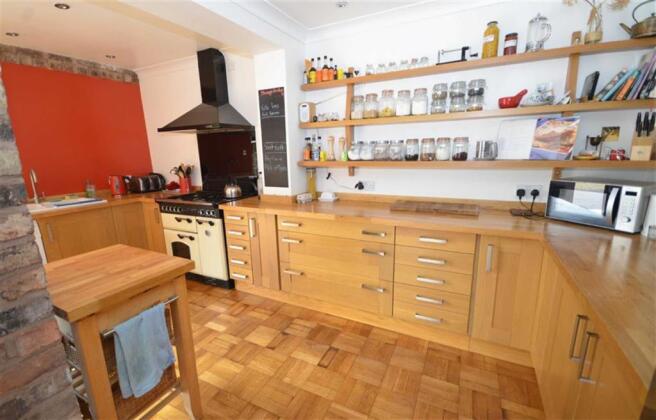 Superb Kitchen/Diner/Family Room