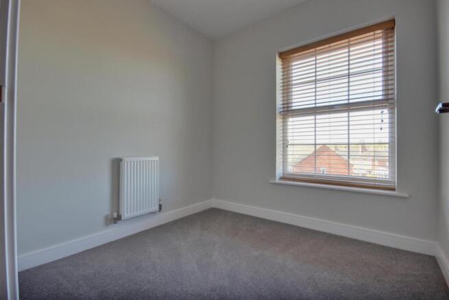 2 bed Apartment for sale Image 8