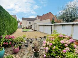 213, Eastfield Road, Eastfield, Peterborough PE1 4BH