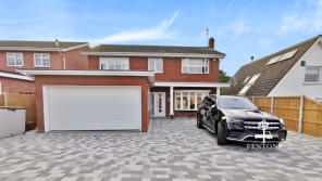 3 Fanshawe, Chartfield Drive, Frinton-on-sea CO13 0DR