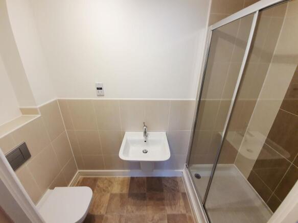 En-suite Bathroom