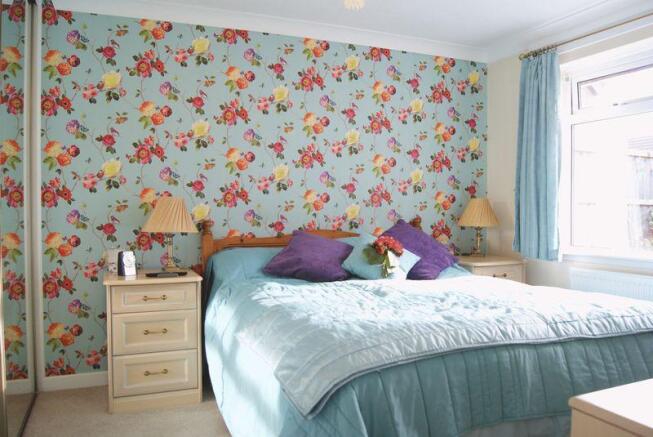 bed 1