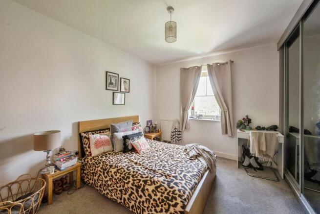 4 bed Detached for sale Image 10