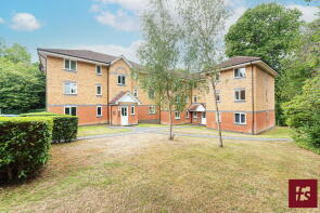 64, Masefield Gardens, Crowthorne RG45 7QS